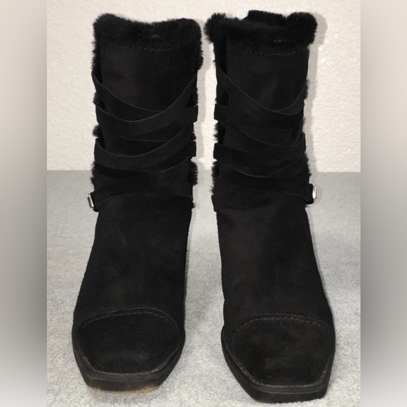 EUC!Stuart Weitzman Suede Mid-calf Boots Size 7.5 Black Fur Lining & Gum Soles - Picture 3 of 14